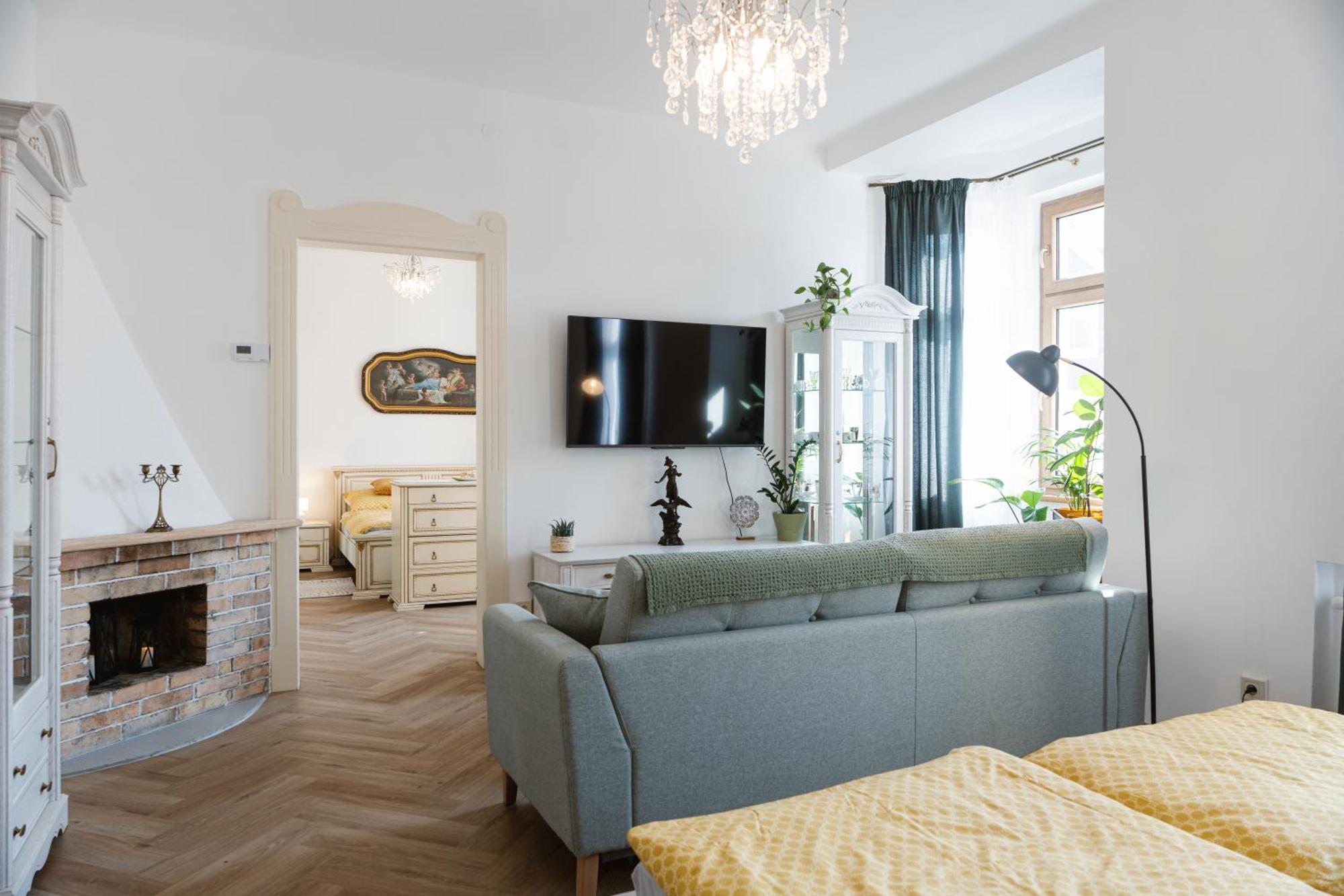 Franz Josef Apartmany, Apartman Zita Decin Exterior photo